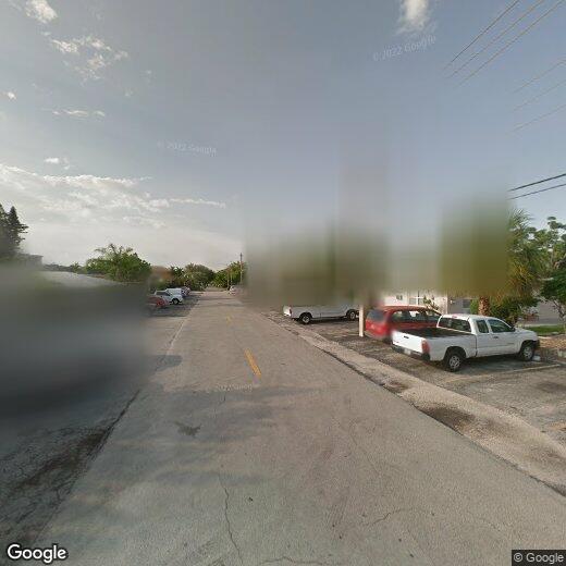 Primary Photo - 1032 N Victoria Park Rd