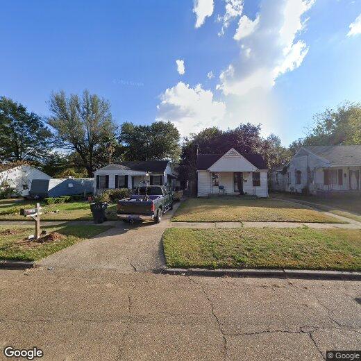 Foto principal - cute 2 br 1 bath home!