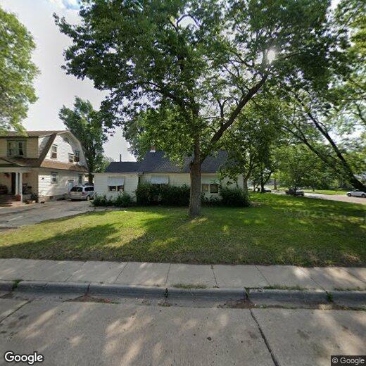 Primary Photo - 1124 W Koenig St