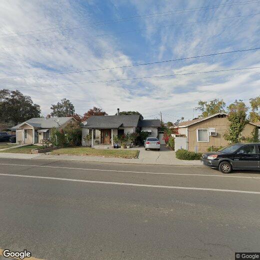 Foto principal - Beautiful Single Story Home Ready To Be Ca...