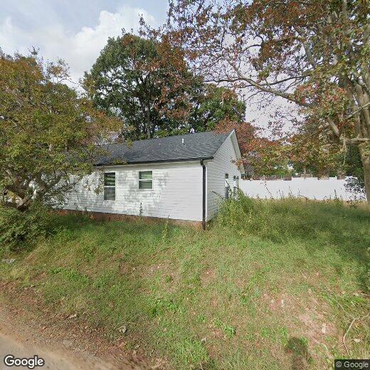 36 Oak St House for Rent in China Grove, NC