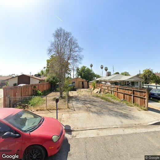 Primary Photo - 2214 Nelson St