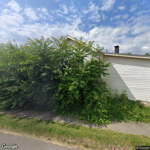 Primary Photo - 1325 Valley St