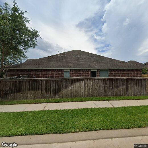 2215 Cambridge Shores Ln