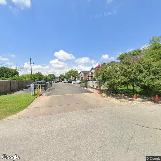 Primary Photo - 1001 Nimbus Dr