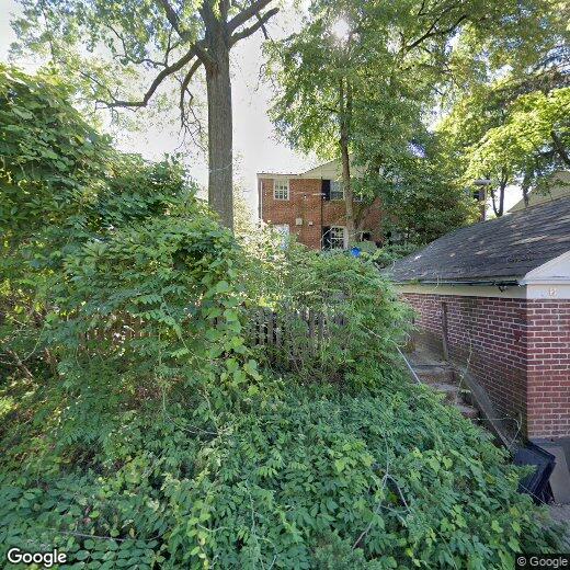 Primary Photo - 2 Southfield Pl