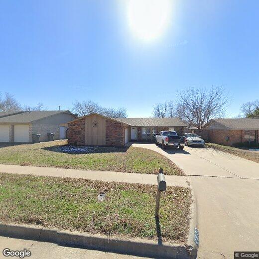 4511 NE Highlander Cir, Lawton, OK 73507 House for Rent in Lawton, OK