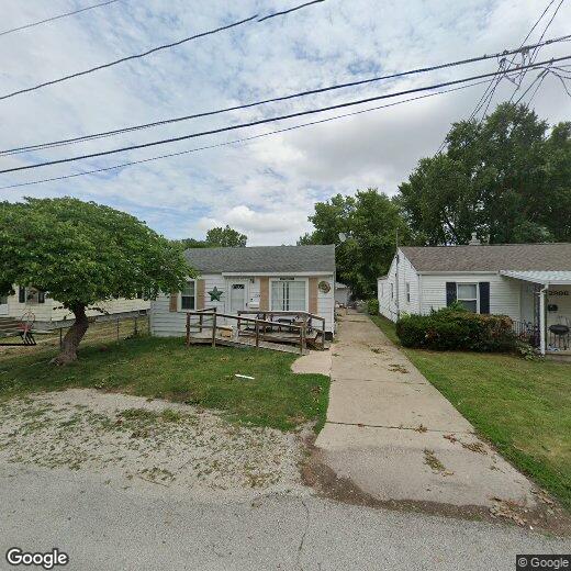 Primary Photo - 2904 S 12th St