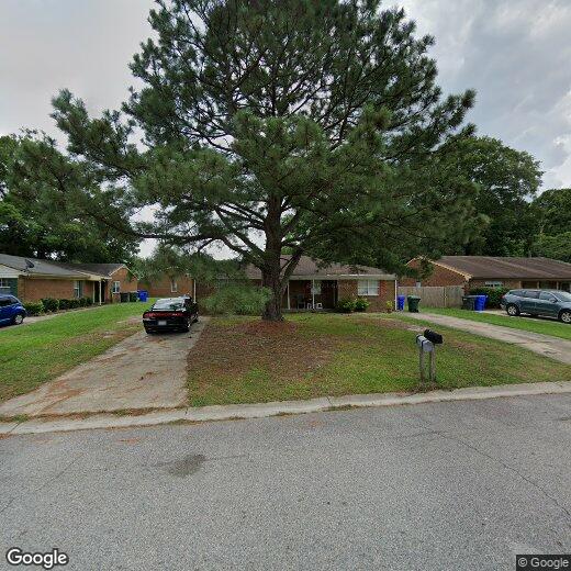 Foto principal - 6080 Camellia Dr