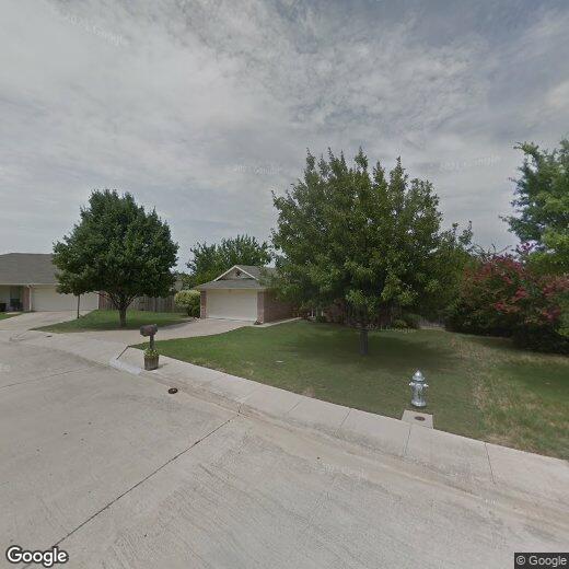 Primary Photo - 1302 Ridge Dr