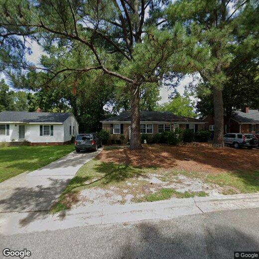 Primary Photo - 2505 E 3rd St