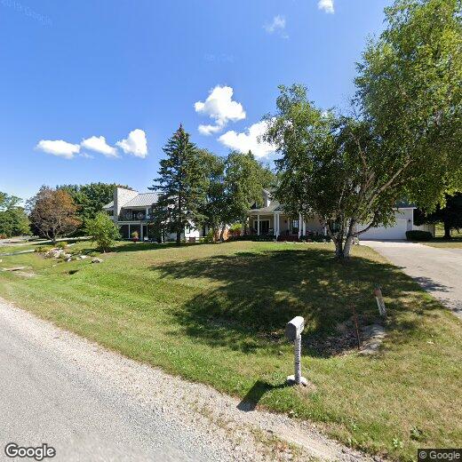 13730 Peninsula Dr, Traverse City, MI 49686 House for Rent in