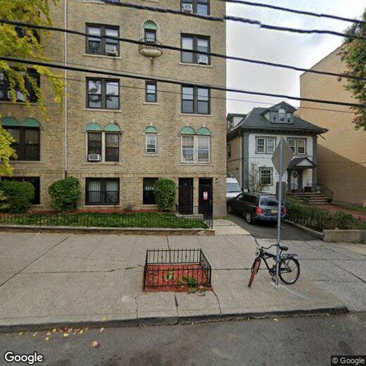 Primary Photo - 107 Kensington Ave