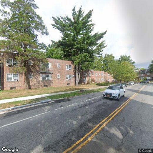 Primary Photo - 77-28-77141 141st St