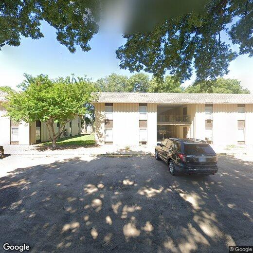 Primary Photo - 918 E 7th St