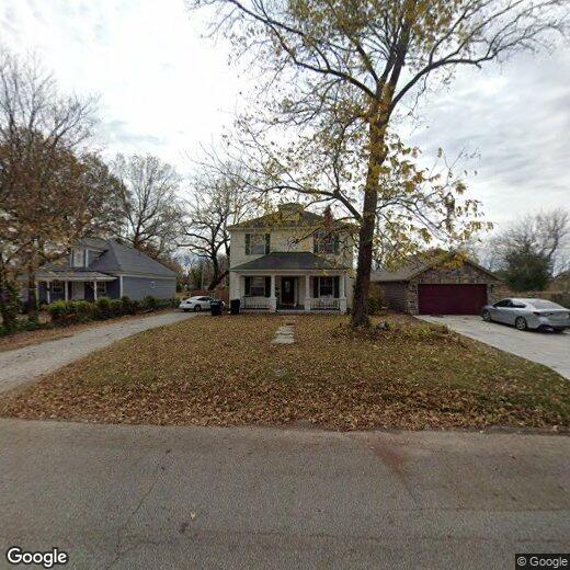 Primary Photo - 2628 E 8th St