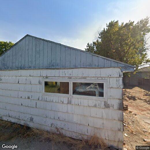 Primary Photo - 238 SW 10th Ave