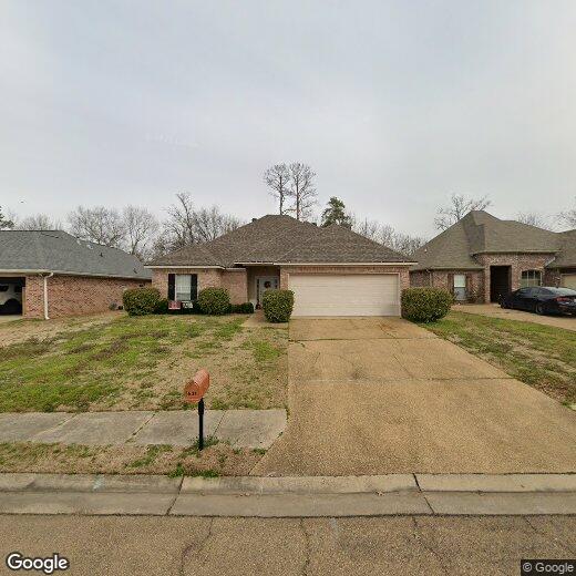 Primary Photo - 641 Huntington Dr