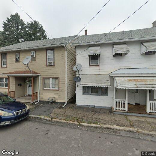 343 E Chestnut St, Hazleton, PA 18201 House Rental in Hazleton, PA