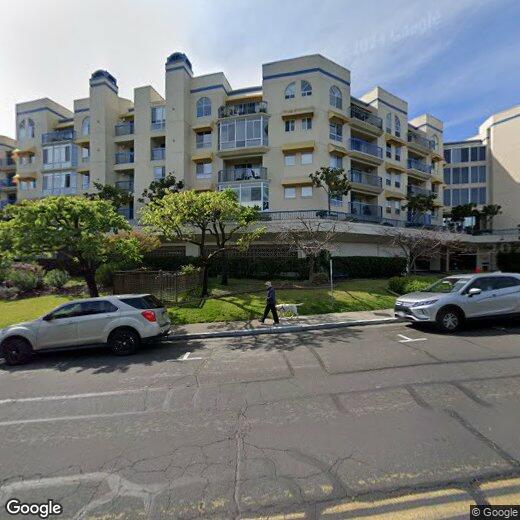 Primary Photo - 100 Thorndale Dr