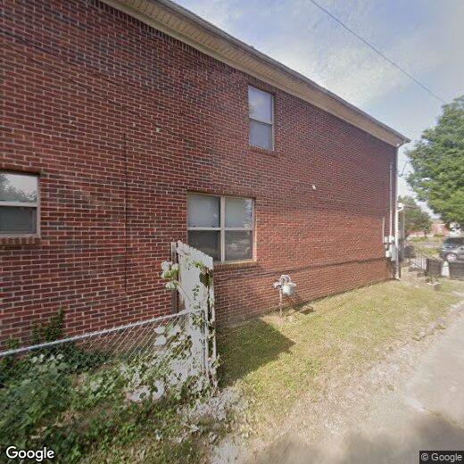 Foto principal - Beautiful, Spacious 3-Bedroom 2-Bath house...