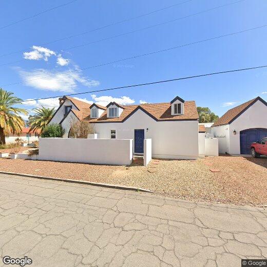 Primary Photo - 2400 E Adams St
