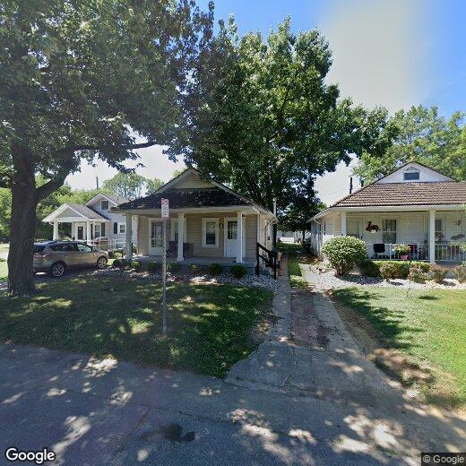 Primary Photo - 702 Brook Park Dr