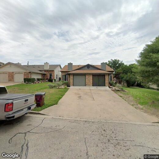 2 br, 2 bath Duplex 319 Rawhide Townhouse for Rent in Round Rock