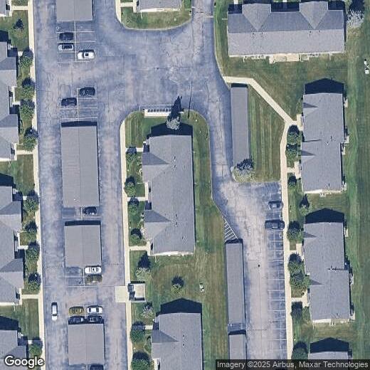 30585 Hidden Pines Ln, Roseville, MI 48066 Condo for Rent in