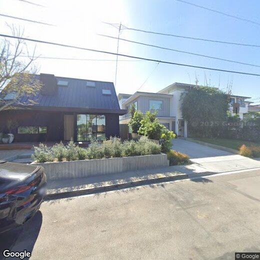 Primary Photo - 1540 Curtis Ave