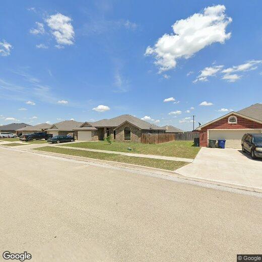 Primary Photo - 2404 Terry Dr