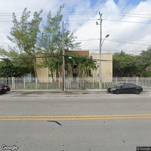 Foto principal - 7620 NW 2nd Ave