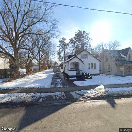 185185 Dunlop St W, Barrie, ON L4N 1B4 House for Rent in Barrie, ON