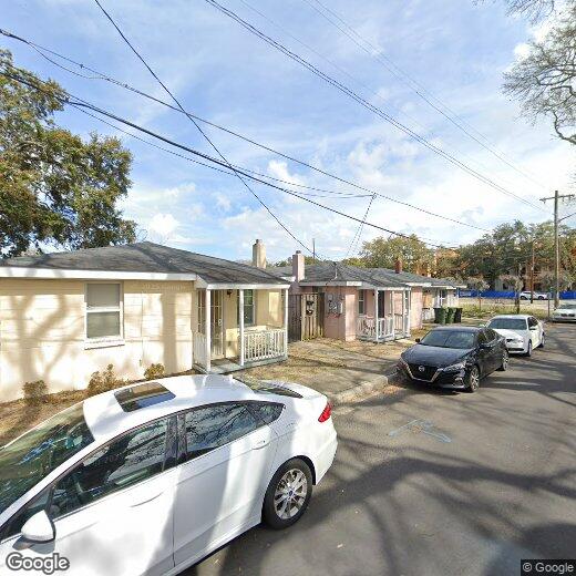 Primary Photo - 512 W 32nd St