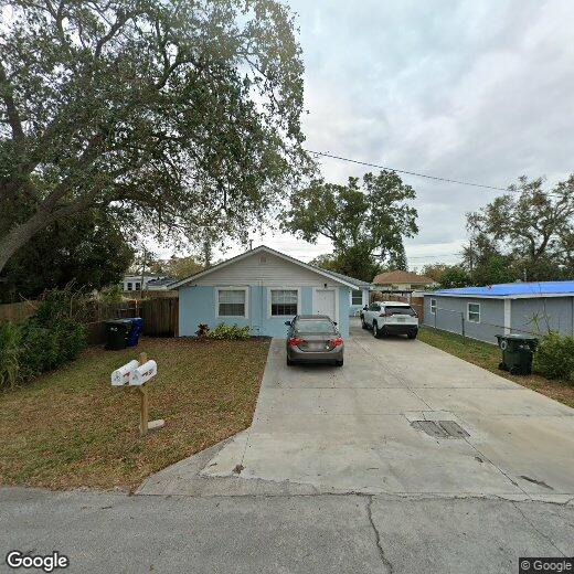 509 Beverly Ave NW, Largo, FL 33770 Townhouse for Rent in Largo, FL