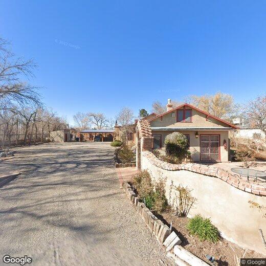 Primary Photo - 1900 Candelaria Rd NW
