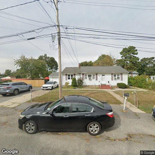 37 Inchcape Rd, Bay Shore, NY 11706 House Rental in Bay Shore, NY