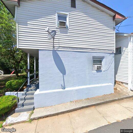 Primary Photo - 2 Story House in Town of Bedford