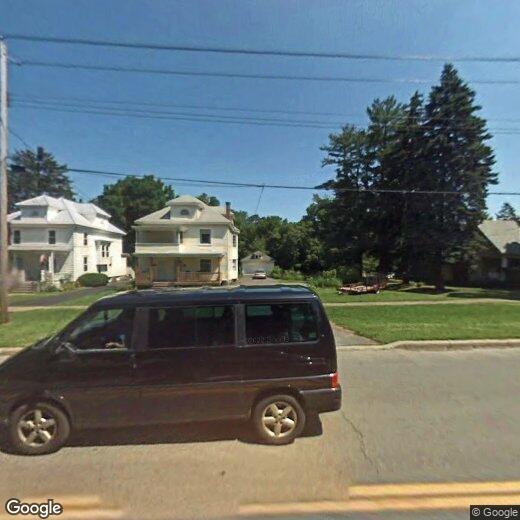 93 Seneca Ave, Oneida, NY 13421 Room for Rent in Oneida, NY