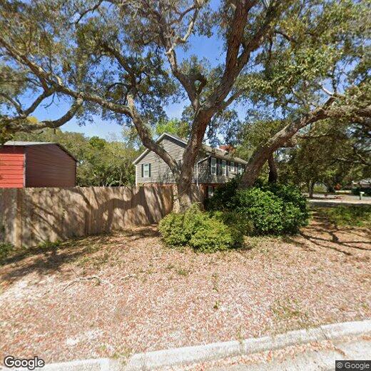Primary Photo - 237 Country Club Rd
