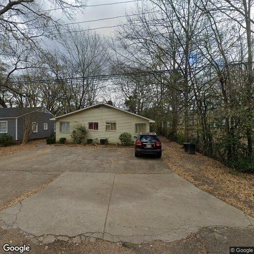 Primary Photo - 3016 Windsor Ave
