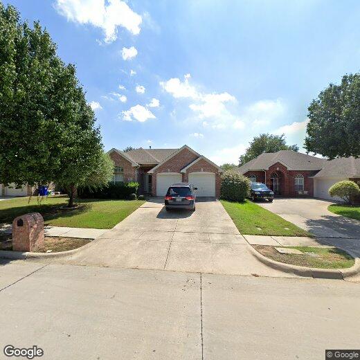 Foto principal - 608 Cherry Tree Dr