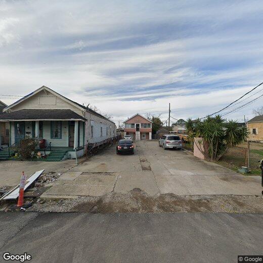 Primary Photo - 2520 Monroe St
