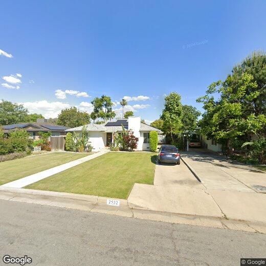 Primary Photo - 2532 Bay St