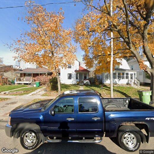 Primary Photo - 105 Post Ave