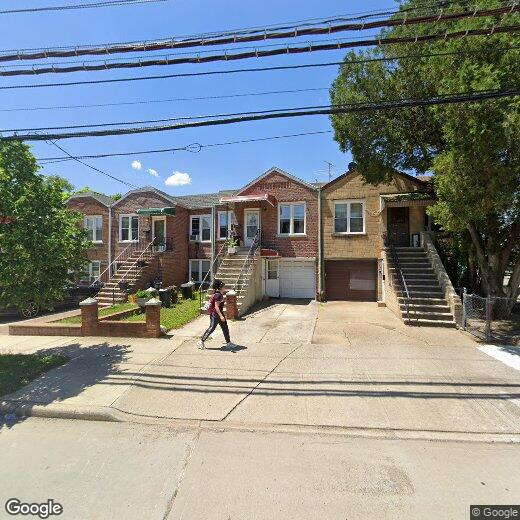 Foto principal - 85-04 Little Neck Pkwy