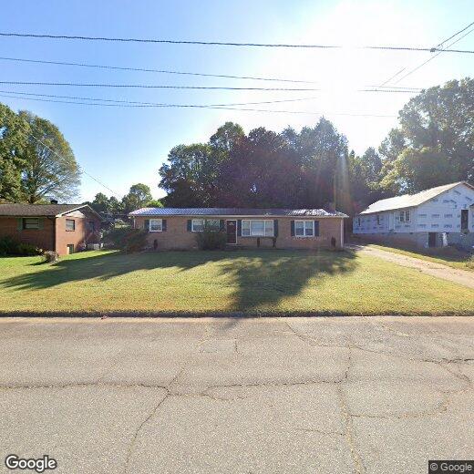 Foto principal - 809 S Caldwell Ave