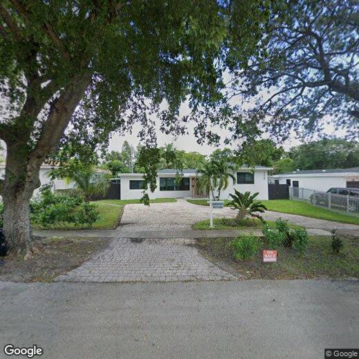 Foto principal - 175 NE 120th St