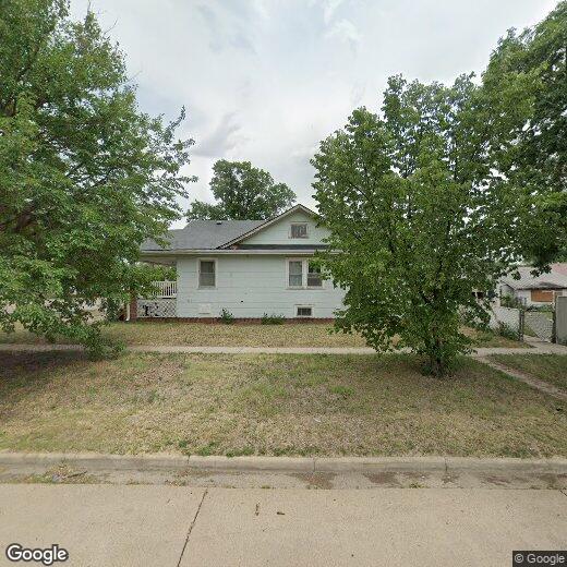 Foto principal - 823 W 17th St