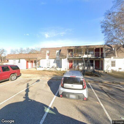 805 34th Ave, Tuscaloosa, AL 35401 Condo for Rent in Tuscaloosa, AL